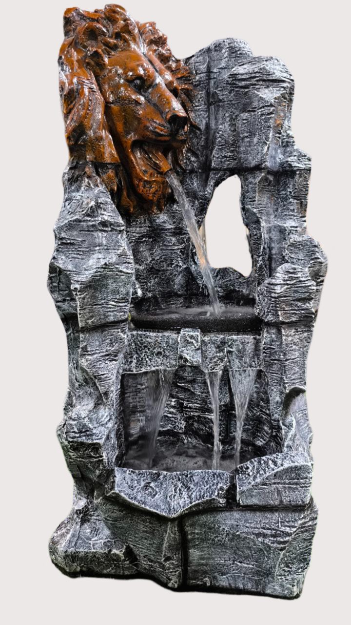 Big lion face fountain