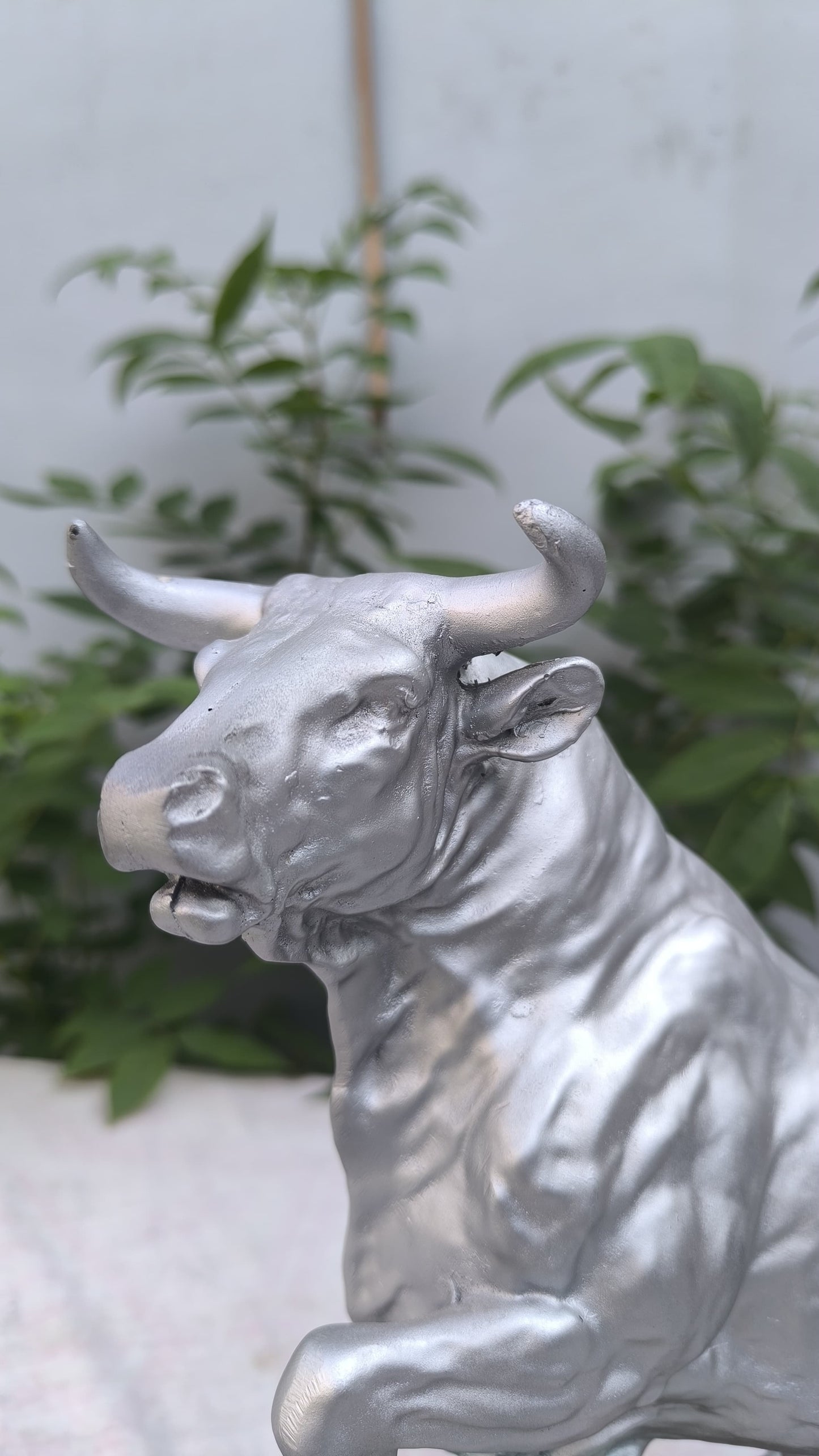 13 Inch Silver Bull Showpiece | Powerful Ox Idol for Office Desk, Home Decor & Gifting