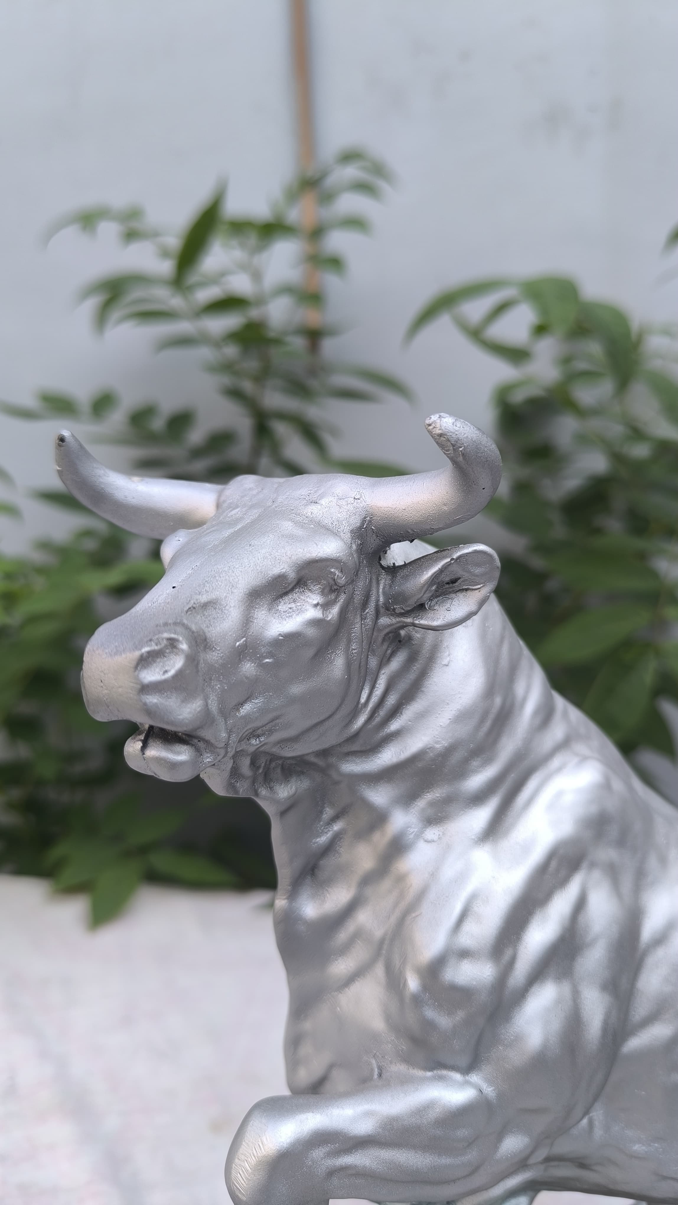 13 Inch Silver Bull Showpiece | Powerful Ox Idol for Office Desk, Home Decor & Gifting