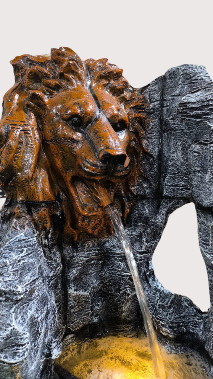 Big lion face fountain
