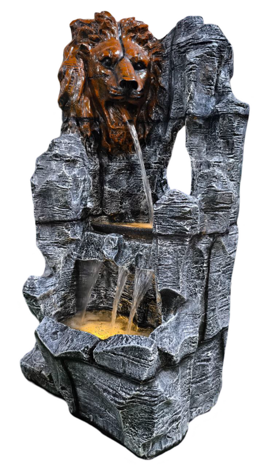 Big lion face fountain