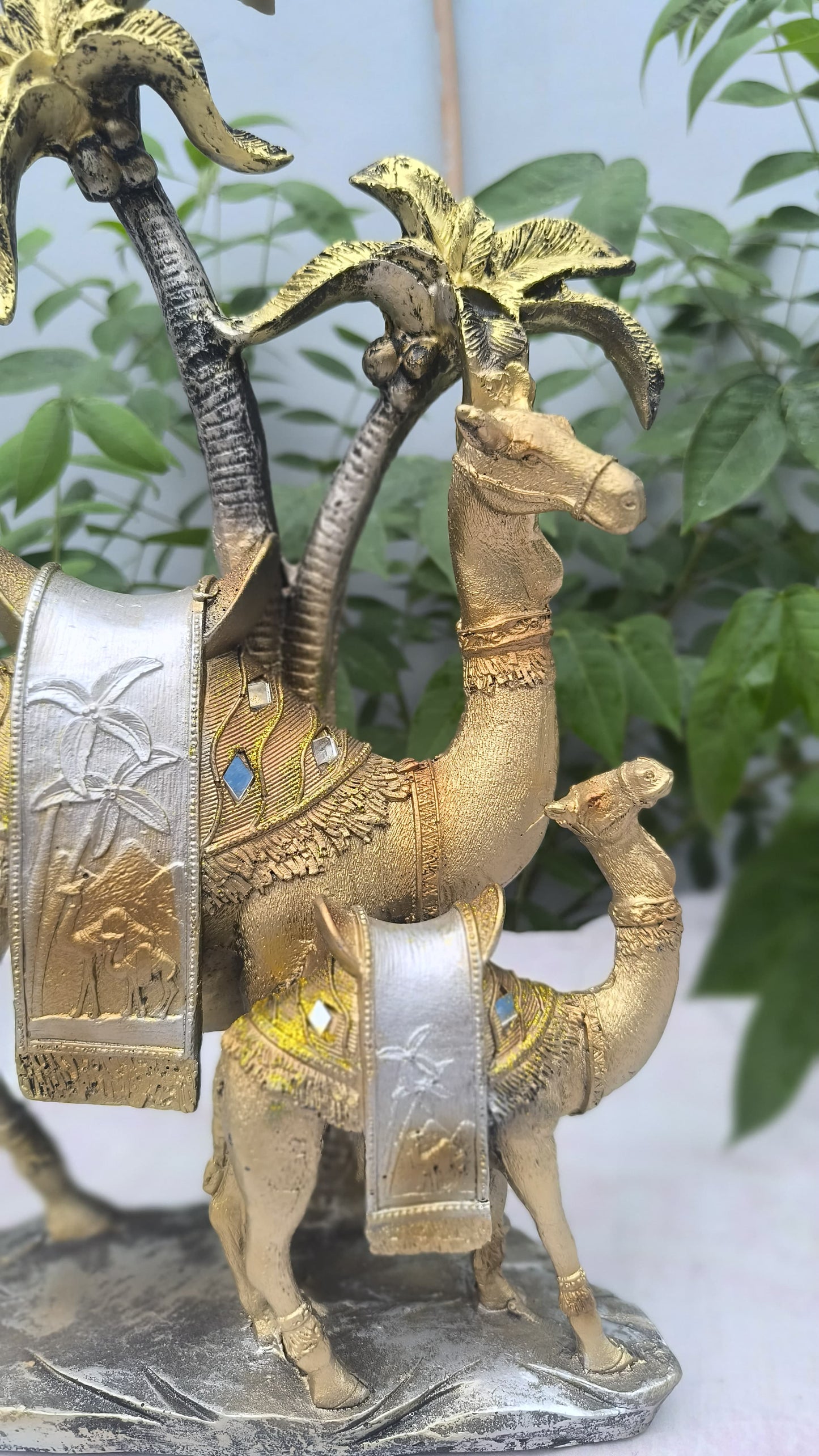 16.5 Inch Decorative 2 Camel Showpiece with Palm Tree | Antique Gold Desert Camel Statue for Home Decor & Gifting